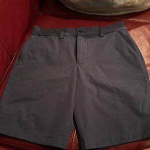 Men’s shorts worn twice